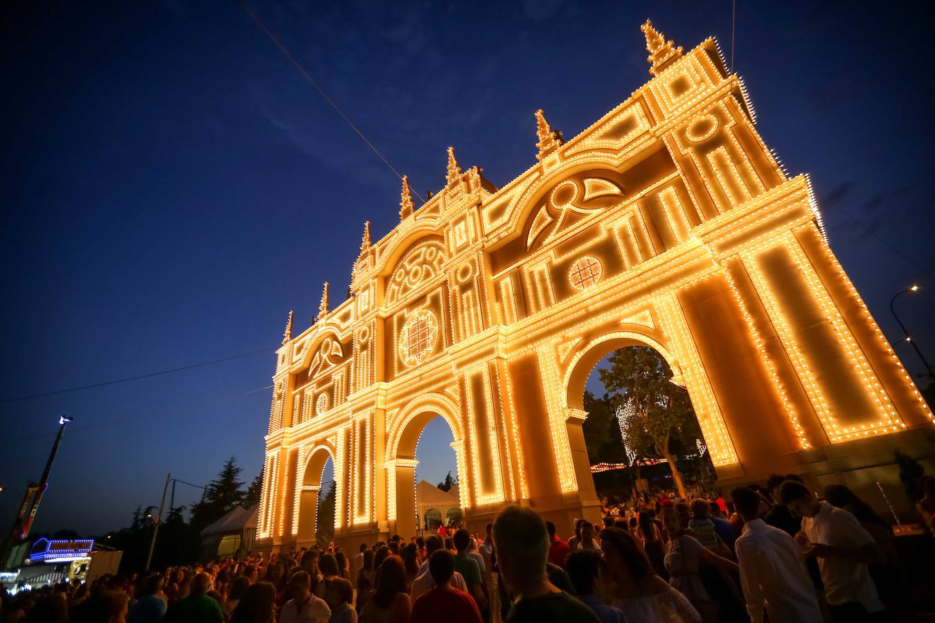 Y la fiesta del miércoles de Corpus se adentra en la madrugada
