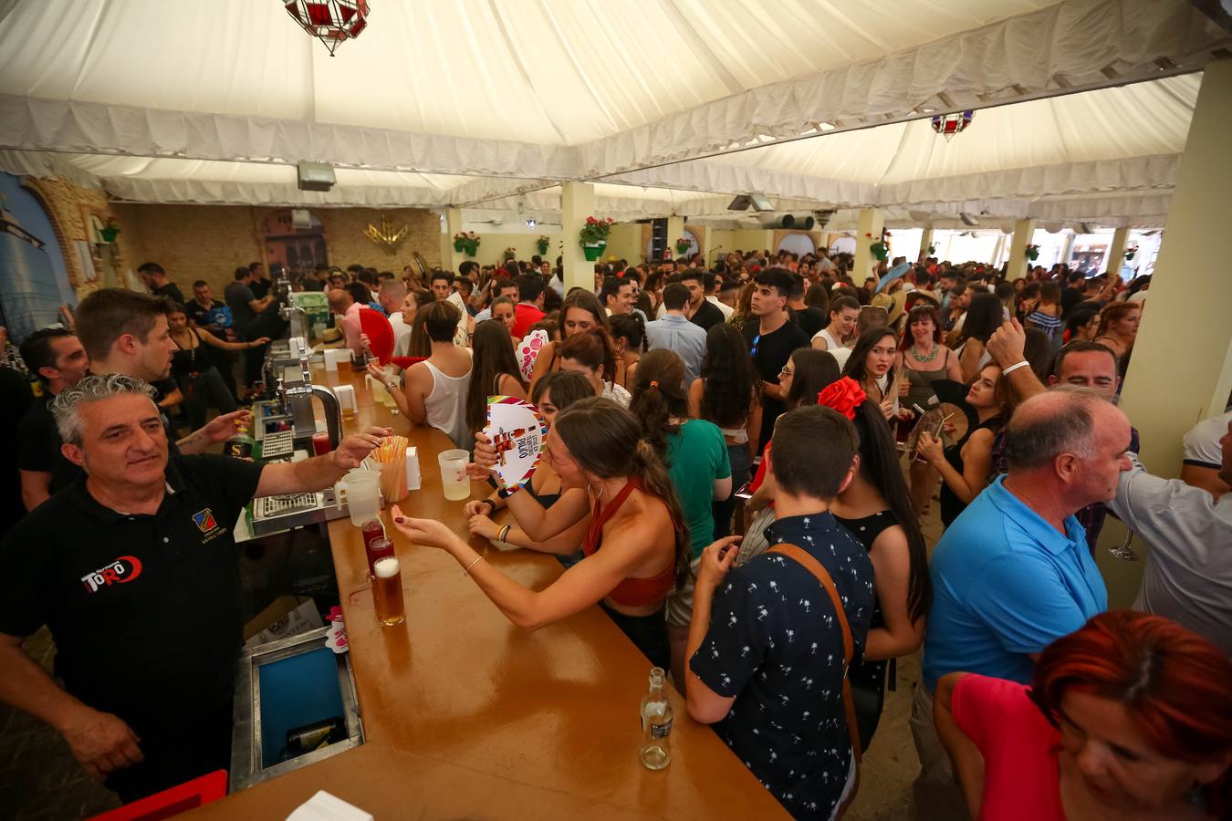 Los granadinos desafían al calor el miércoles de Corpus