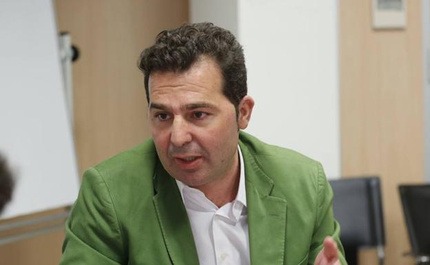 Noel López confirma su candidatura a la secretaría provincial del PSOE