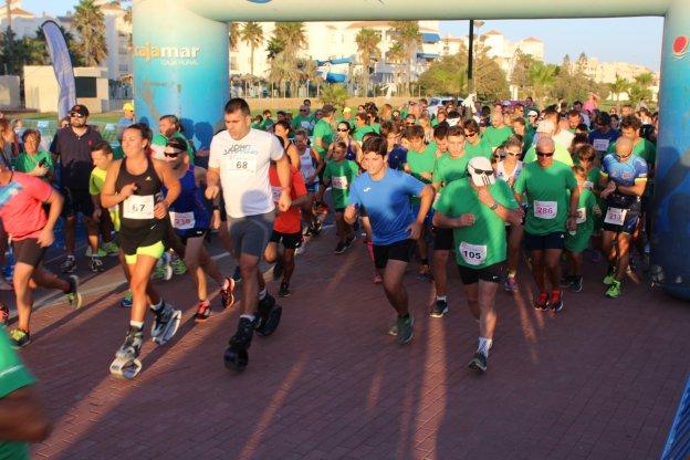 Los primeros en salir fueron los 8 kilómetros, seguidos de los 5 y, por último, los participantes de la caminata.