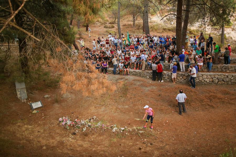 Las asociaciones de la memoria pidieron ayer una señalética cultural para el 'último paseo' de Lorca y un Centro de Interpretación en Víznar