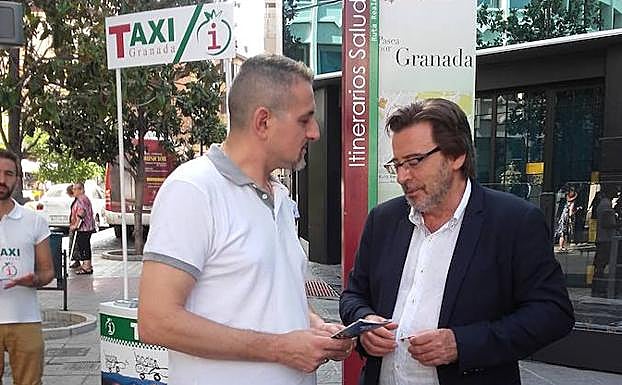 El sector del taxi se reinventa en Granada con nuevas rutas turísticas bilingües