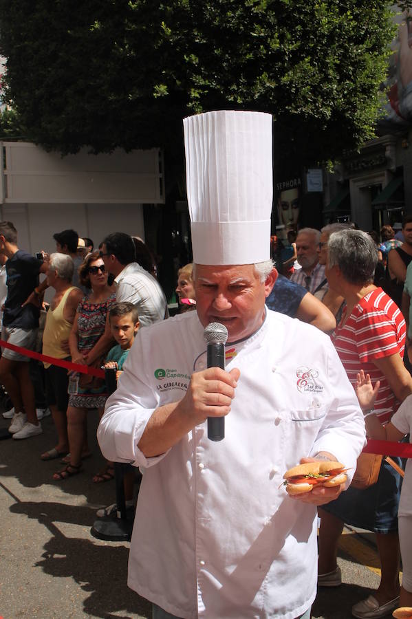 Los fideos con pintarroja criban a los concursantes de un concurso de cocina que hoy celebra su final