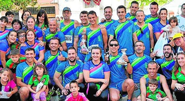 Miembros del Club de Atletismo de Los Villares.