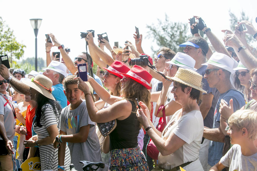 La carrera ha partido de la Ronda Sur para recorrer las principales calles de la ciudad