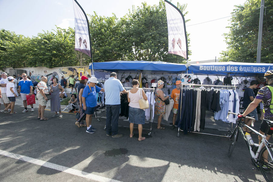 La carrera ha partido de la Ronda Sur para recorrer las principales calles de la ciudad