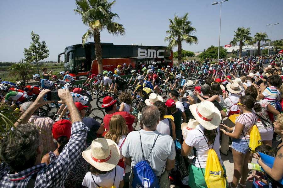 La carrera ha partido de la Ronda Sur para recorrer las principales calles de la ciudad