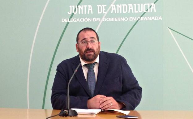 Arranca el nuevo curso escolar en Granada con 200 docentes más y 2.300 alumnos menos