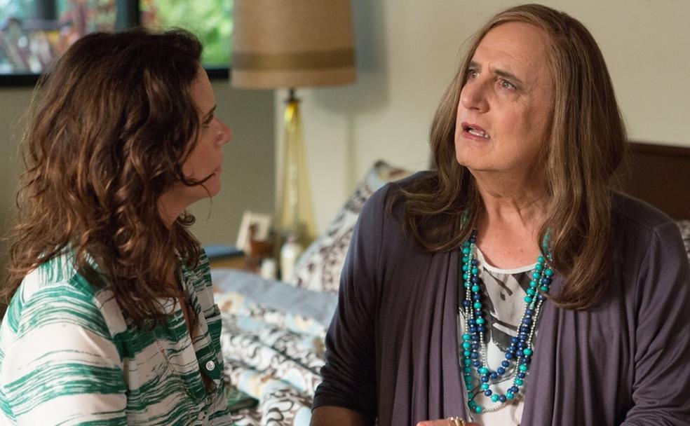 Amy Landecker y Jeffrey Tambor, en una escena de la serie.