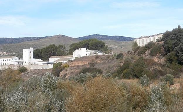 La Audiencia juzga este mes a ex altos cargos de la CHG por los vertidos de la cárcel de Albolote