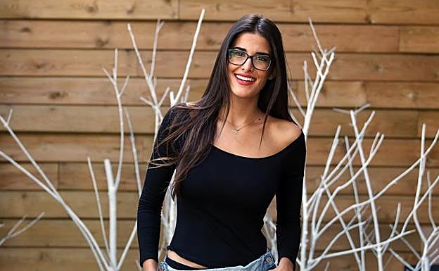 El momentazo entre los dos camareros más deseados de 'First Dates'