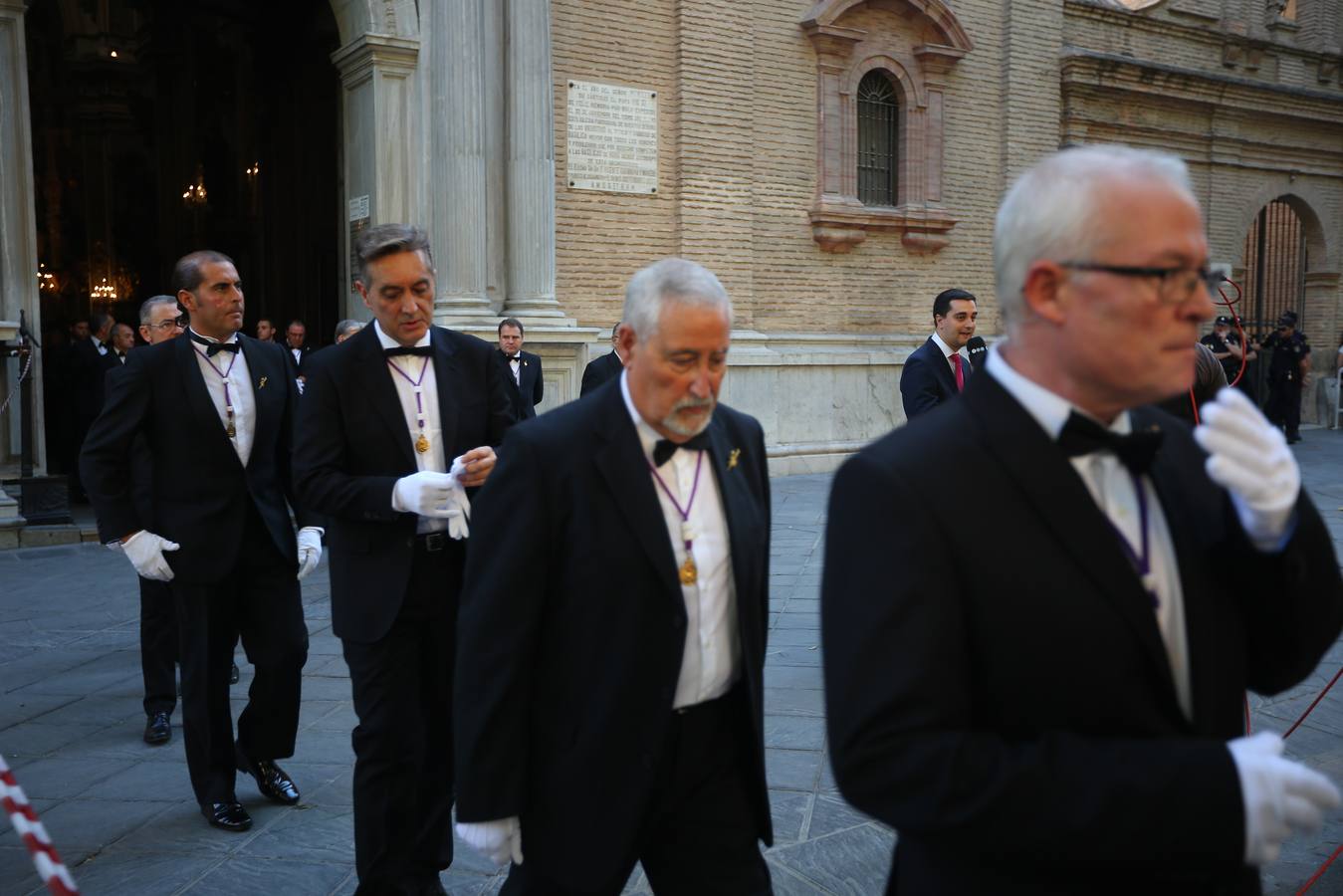 Como cada año la Virgen de las Angustias recorrió las principales vías de la capital acompañada por miles de devotos en una estampa que se repite cada último domingo de septiembre