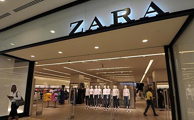 La prenda de Zara que arrasa tras lucirla Sara Carbonero