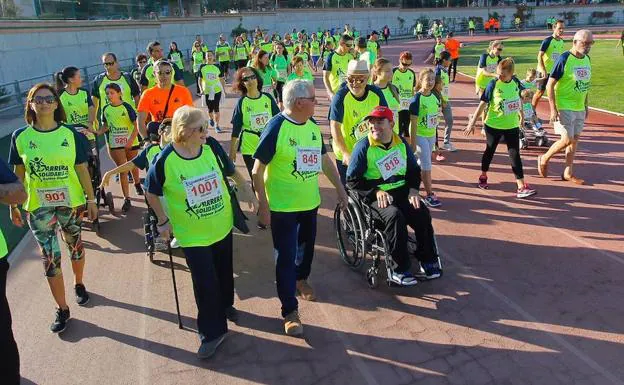 La Granada más solidaria corre por la parálisis cerebral