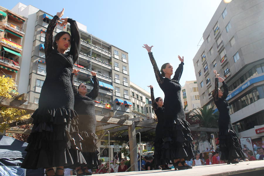 La segunda jornada de la Feria de San Lucas ha traído consigo bailes, teatro y música en las calles del centro jienense