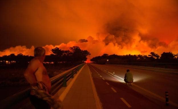 Incendio en Praia da Vieira, Marinha Grande.