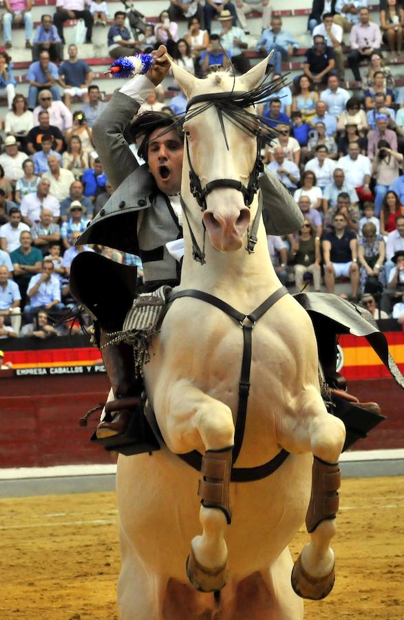 Salen a hombros Diego Ventura, Curro Díaz y El Fandi en el segundo y último festejo de San Lucas