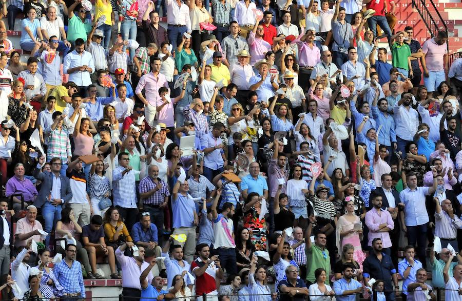Salen a hombros Diego Ventura, Curro Díaz y El Fandi en el segundo y último festejo de San Lucas