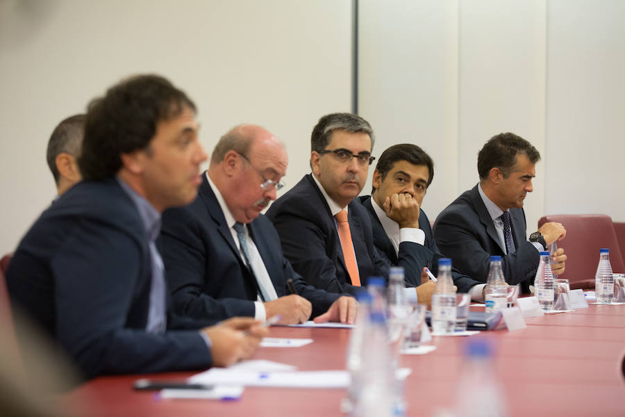 IDEAL y la Cámara de Comercio de Granada celebran una nueva edición de sus desayunos formativos