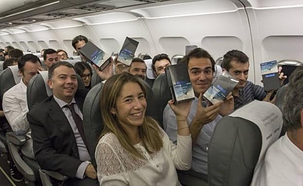 El 'regalazo' inesperado a todos los pasajeros de un vuelo de Iberia