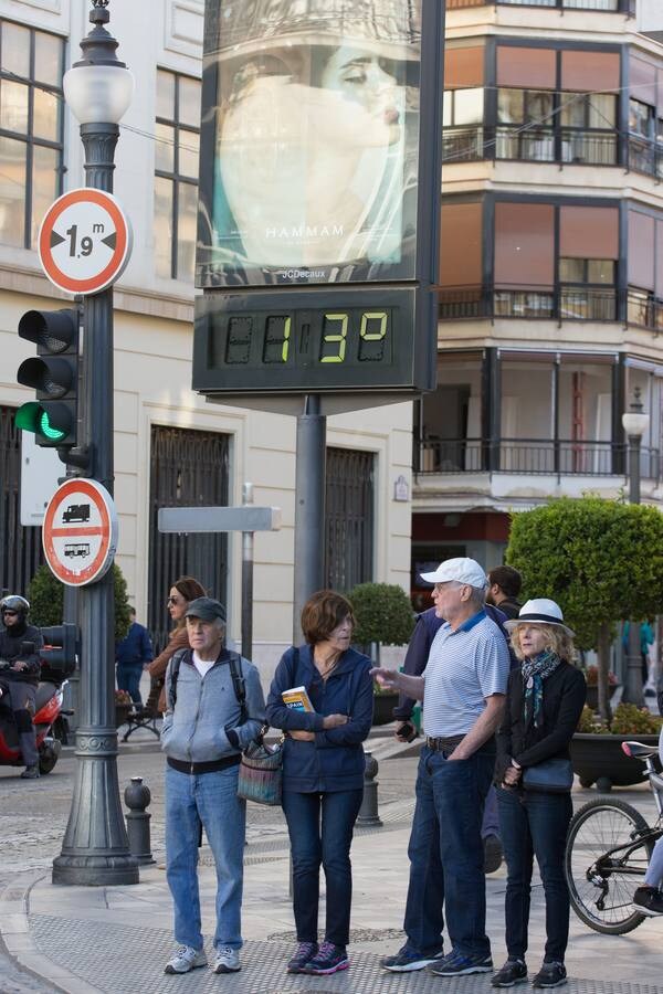 De 13 grados a 33: el veroño continúa en Granada