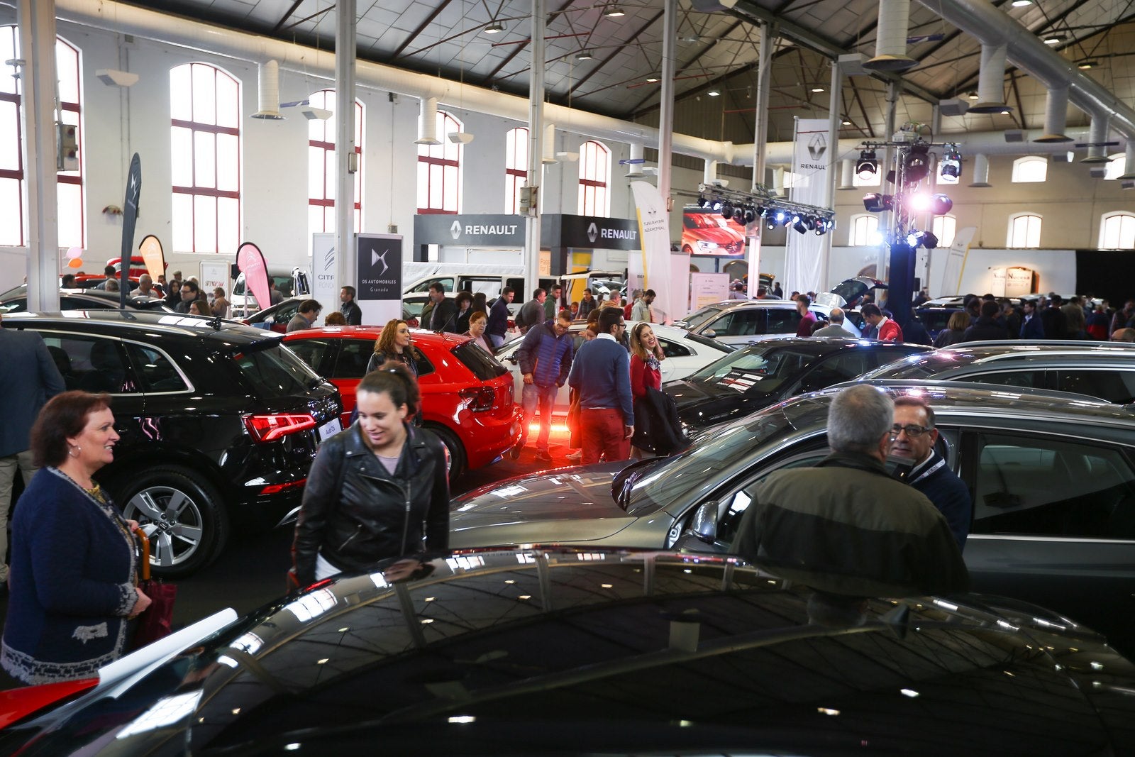 IDEAL ponía ayer punto y final al mayor certamen dedicado al mundo del automóvil de la provincia