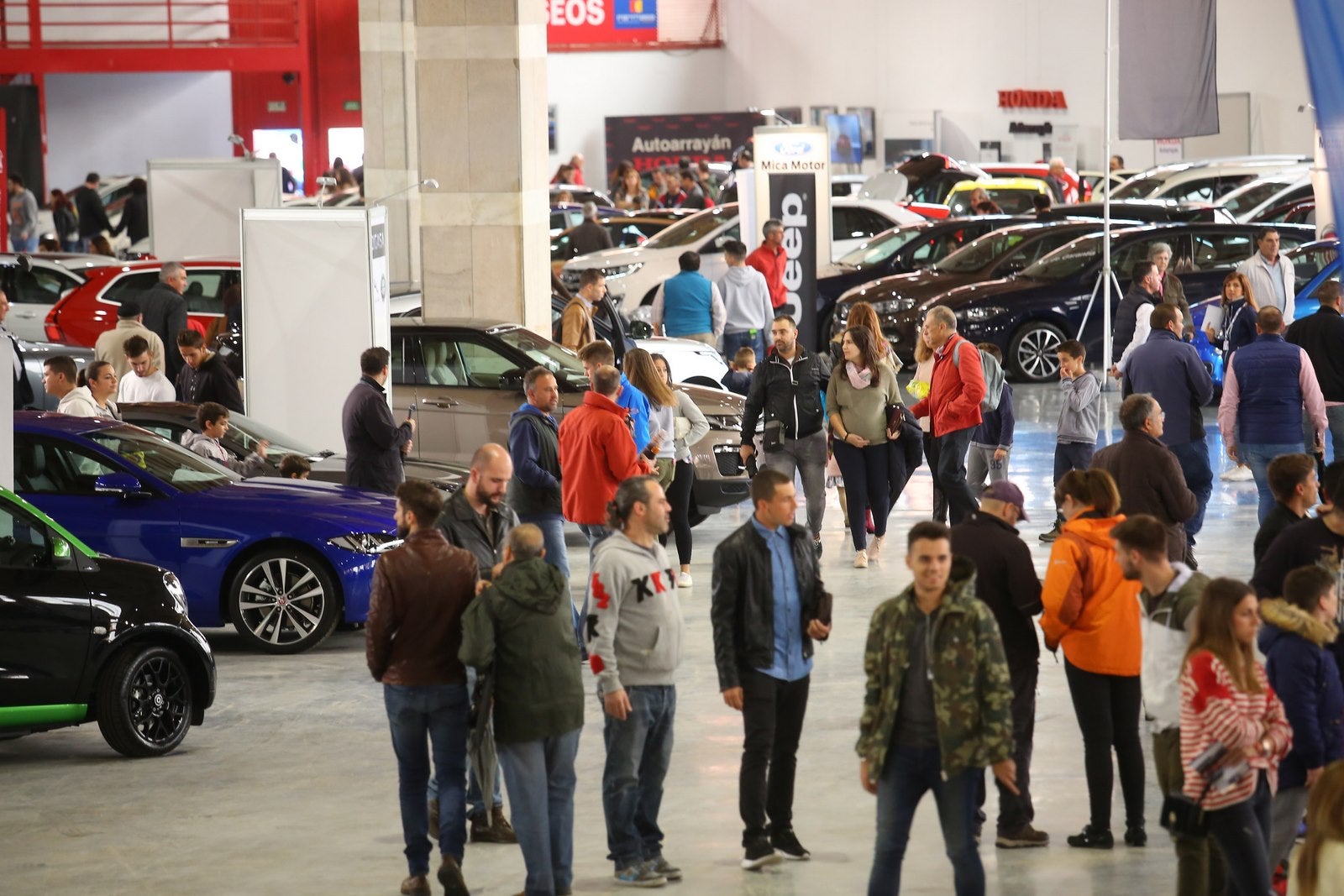 IDEAL ponía ayer punto y final al mayor certamen dedicado al mundo del automóvil de la provincia