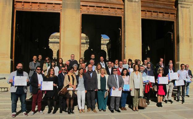 25 empresas de Jaén reciben distintivos por su excelencia y calidad turística