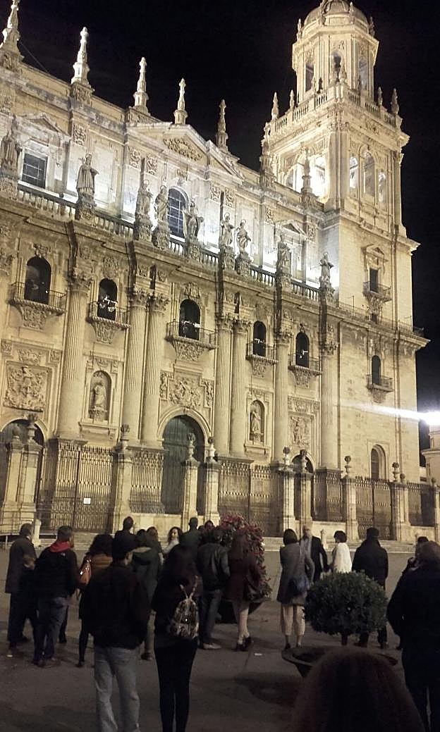 'Fanfarrias' en la fachada de la Catedral de Jaén