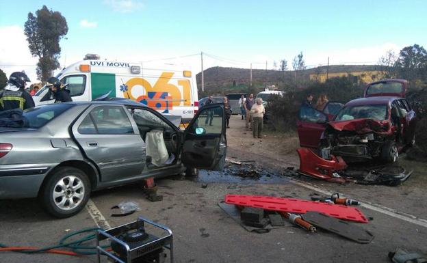 Almería llora a las 21 víctimas mortales en el asfalto este año 