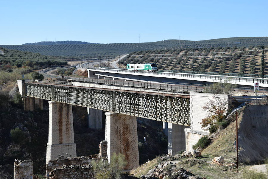 El tren laboratorio de Adif hace el recorrido Antequera - Granada