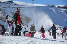 Sierra Nevada abrirá este puente el mayor desnivel esquiable de España con la pista 'El Río