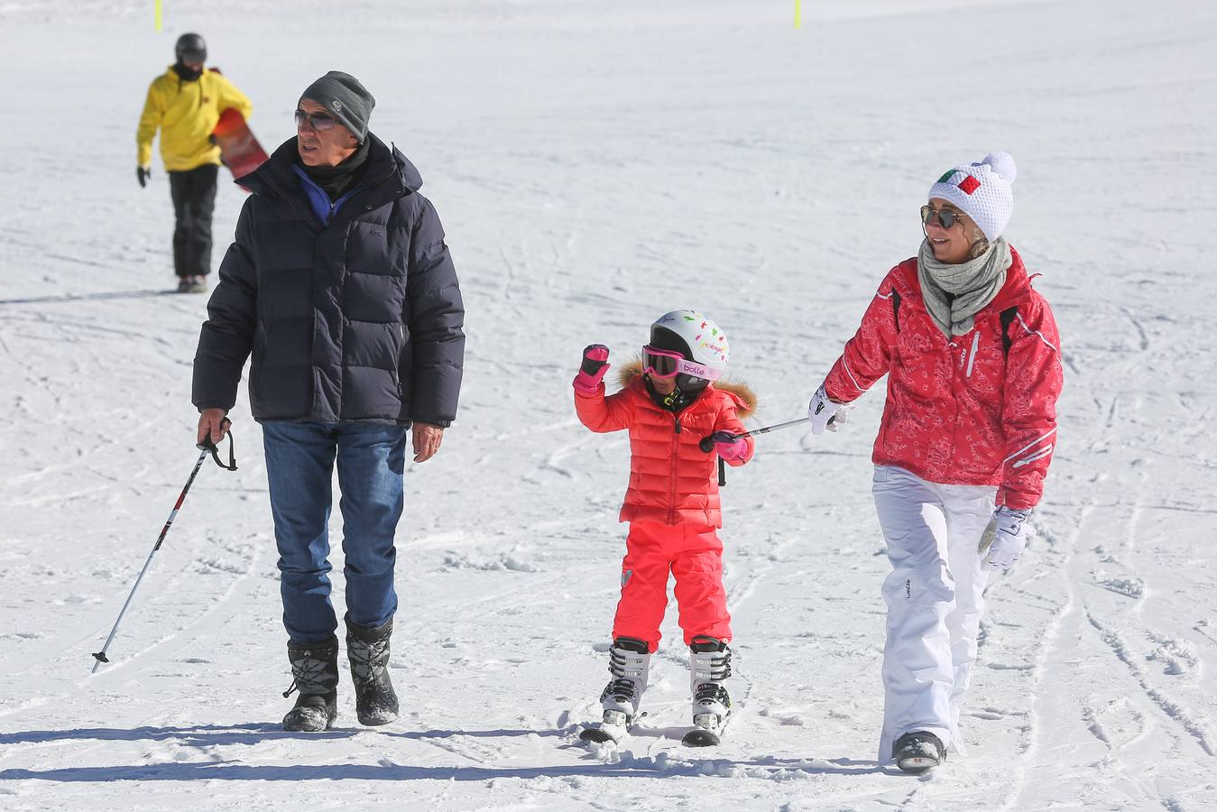 Sierra Nevada abrirá este puente el mayor desnivel esquiable de España con la pista 'El Río