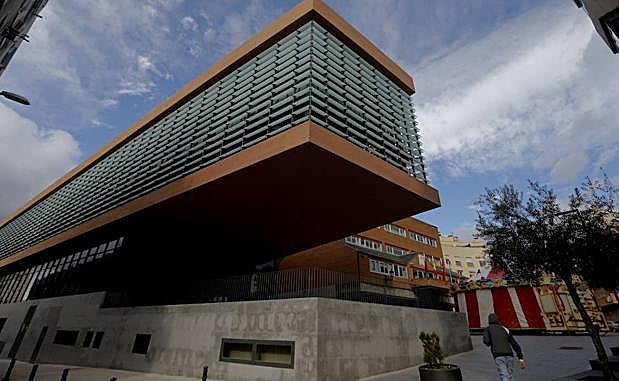 Vista general del edificio nuevo del Ayuntamiento Alcorcón. 