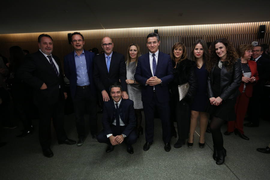 En buena compañía tras la entrega de los premios IDEALES