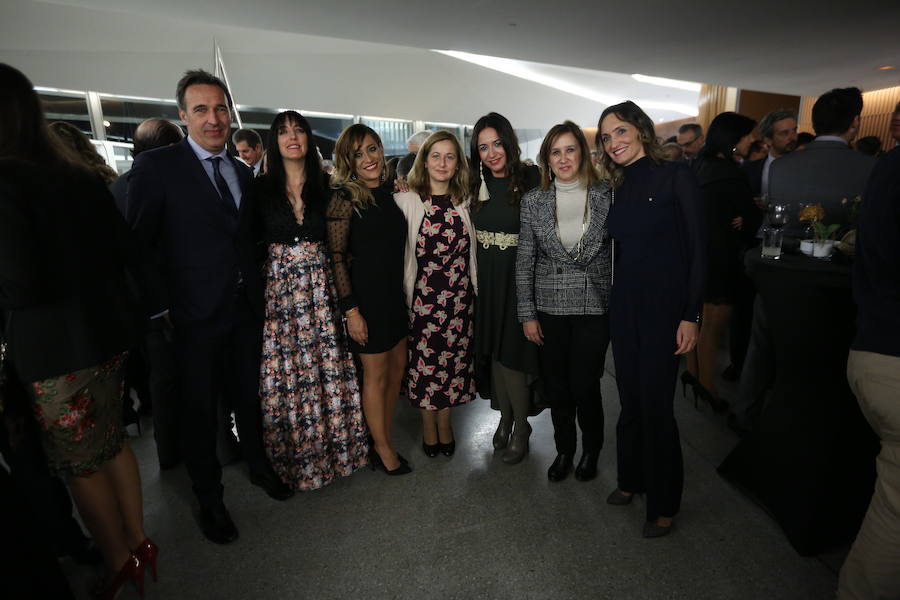 En buena compañía tras la entrega de los premios IDEALES