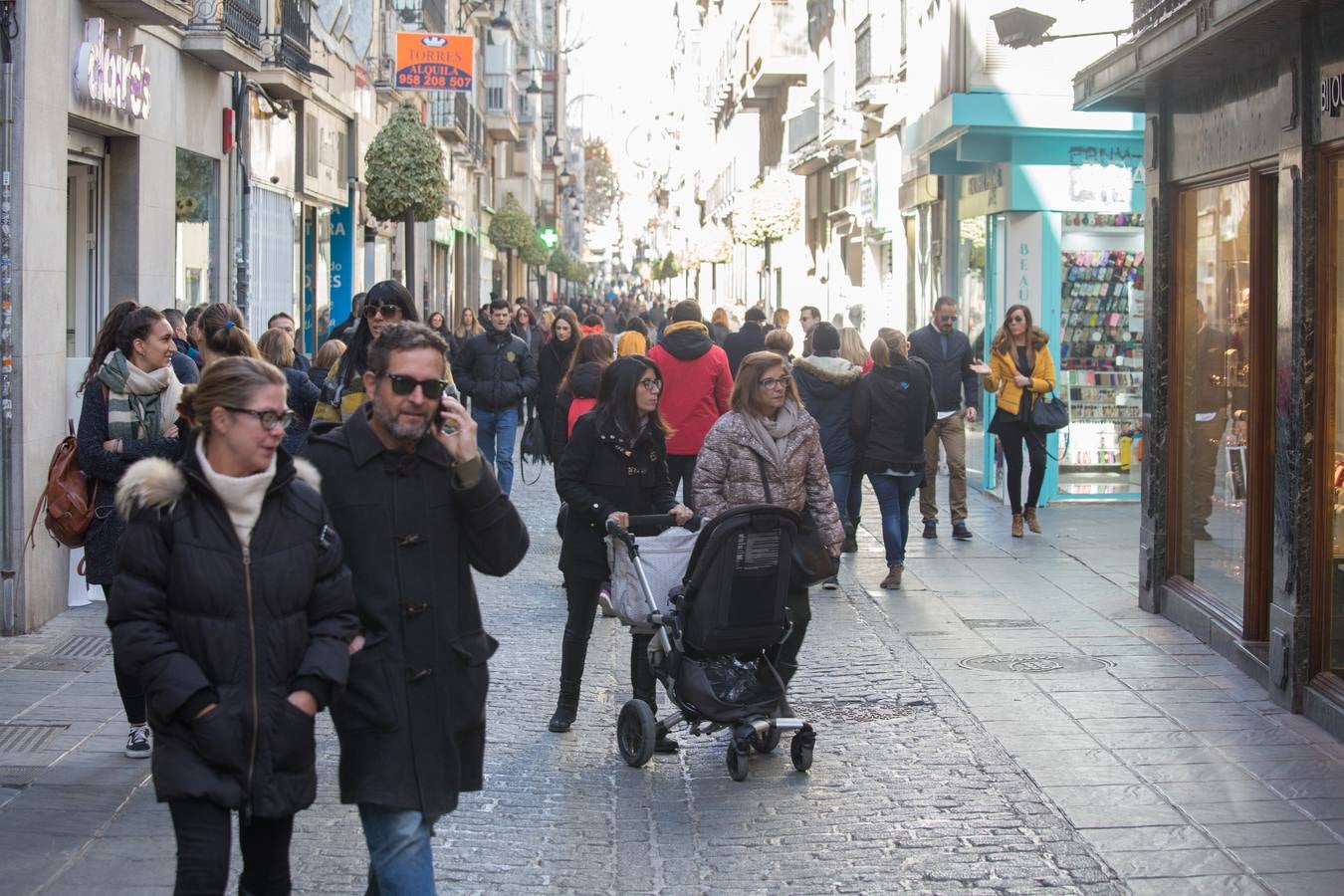 La capital y buena parte de la provincia rozan el lleno total | La mayoría de los turistas proceden de otras partes de España, pero también destaca la presencia de ciudadanos rusos y de Corea del Sur