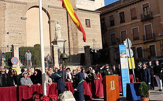 El Ejército del Aire celebra su patrona por primera vez en la plaza de España de Motril