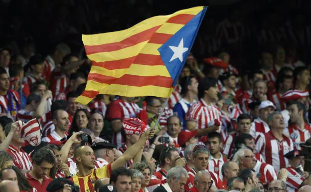 Aficionados durante la final de Copa del 2015 en el Camp Nou.