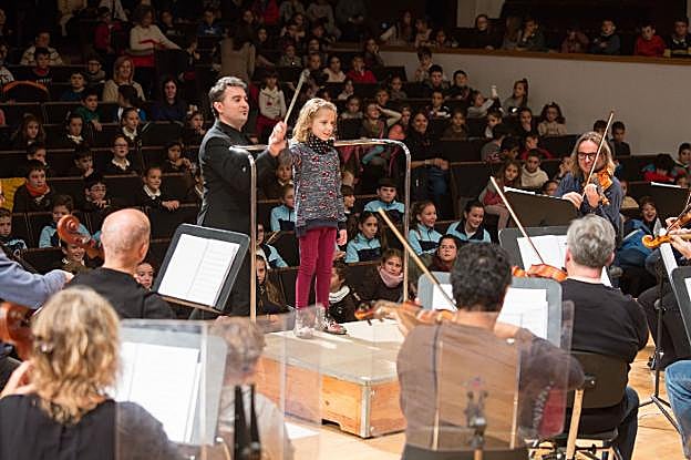 El último concierto del programa '¡Hoy diriges tú!' de la OCG, saldado con un éxito de público.