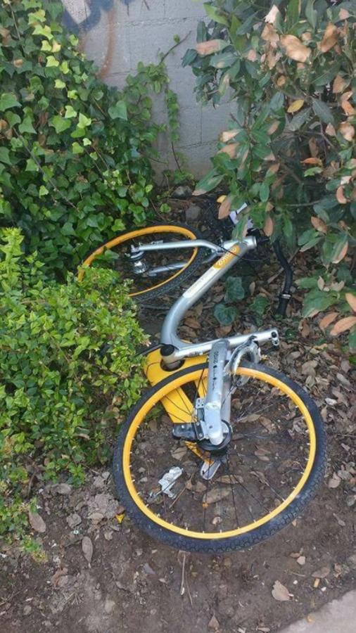 Los servicios de alquiler de bicicletas de la capital sufren varios incidentes en las últimas semanas