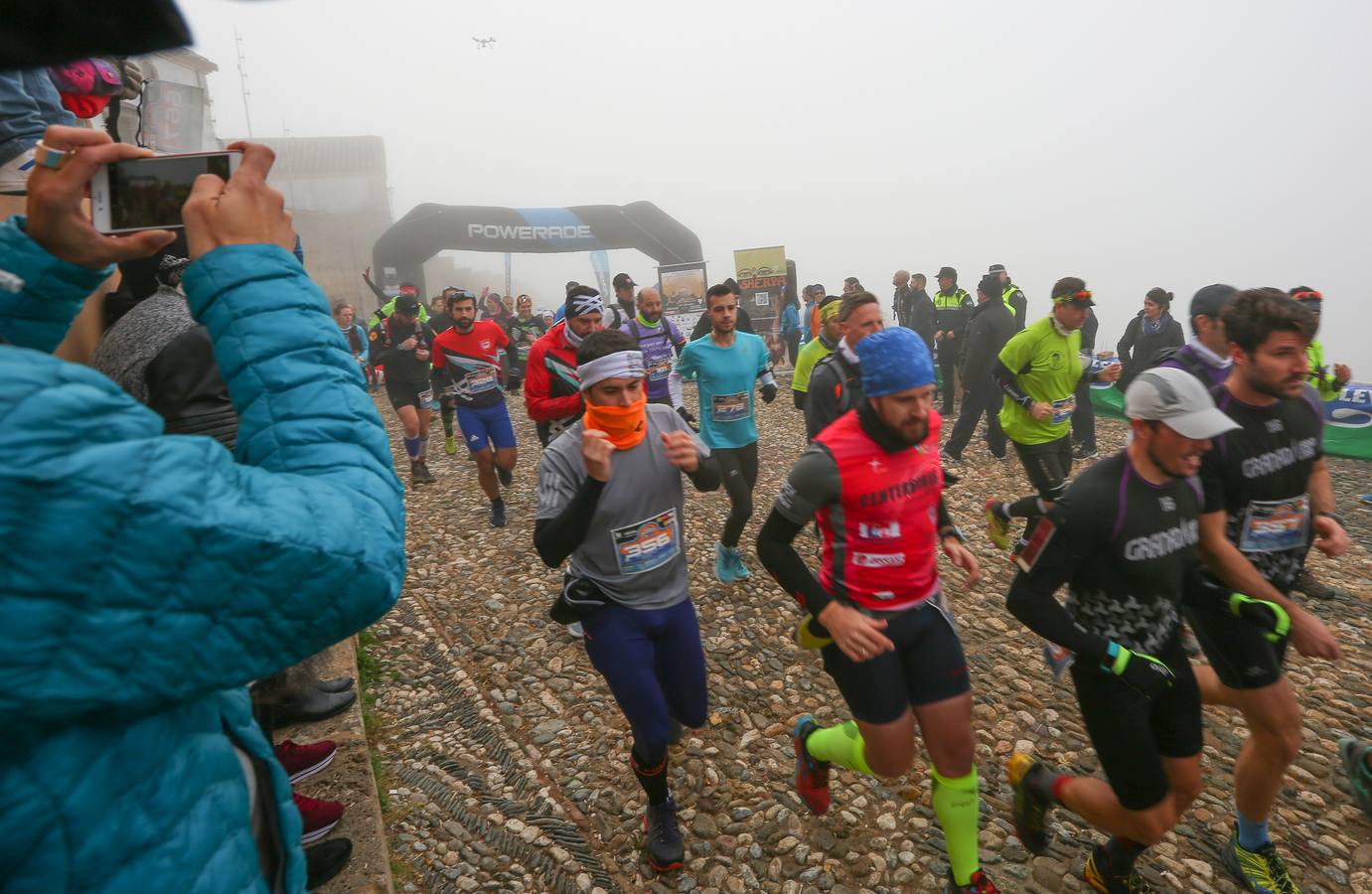 Búscate en el álbum de la última carrera del año