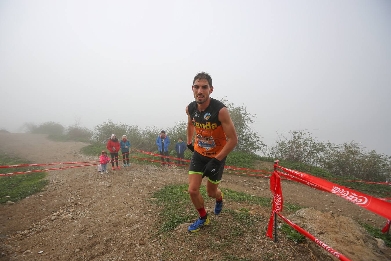 Búscate en el álbum de la última carrera del año