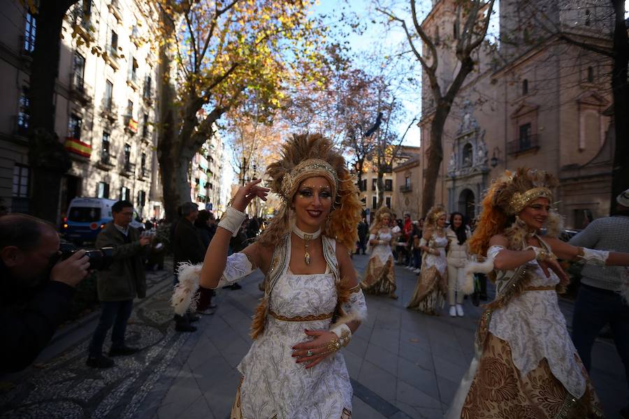 Escenifica tras el acto protocolario la rendición de Boabdil y la entrega de las llaves de la ciudad