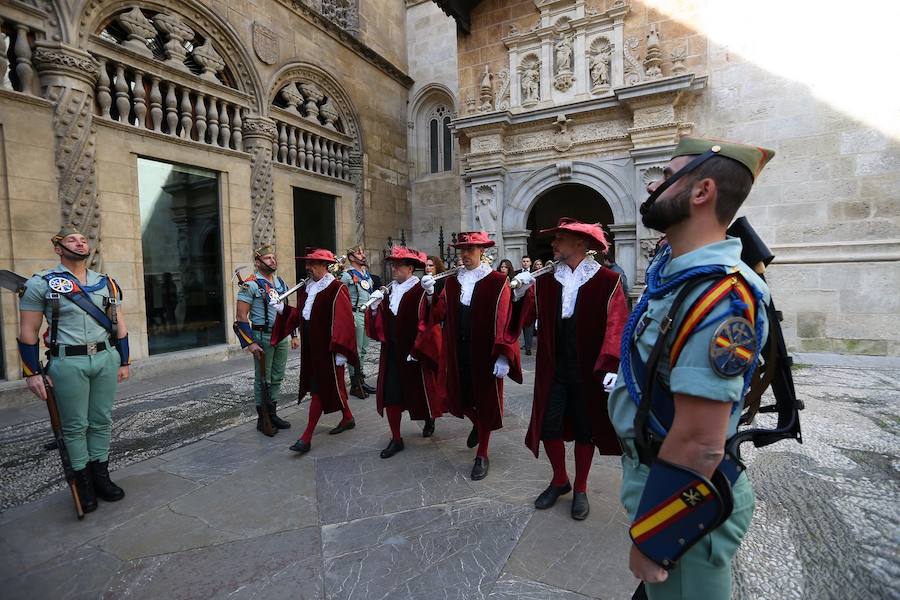 El acto ha repetido el fuerte dispositivo de seguridad de ediciones anteriores en el que han participado policías locales, agentes de la Policía Nacional y antidisturbios