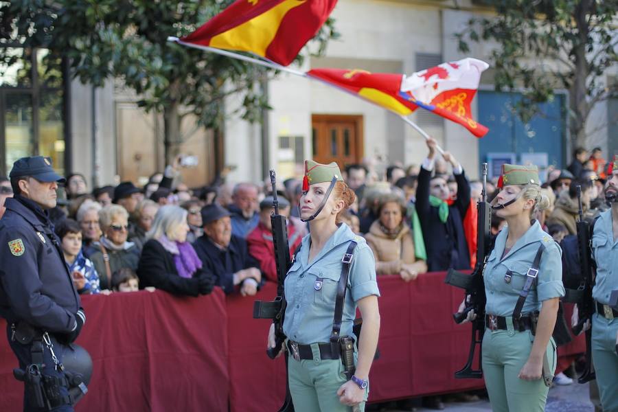 El acto ha repetido el fuerte dispositivo de seguridad de ediciones anteriores en el que han participado policías locales, agentes de la Policía Nacional y antidisturbios