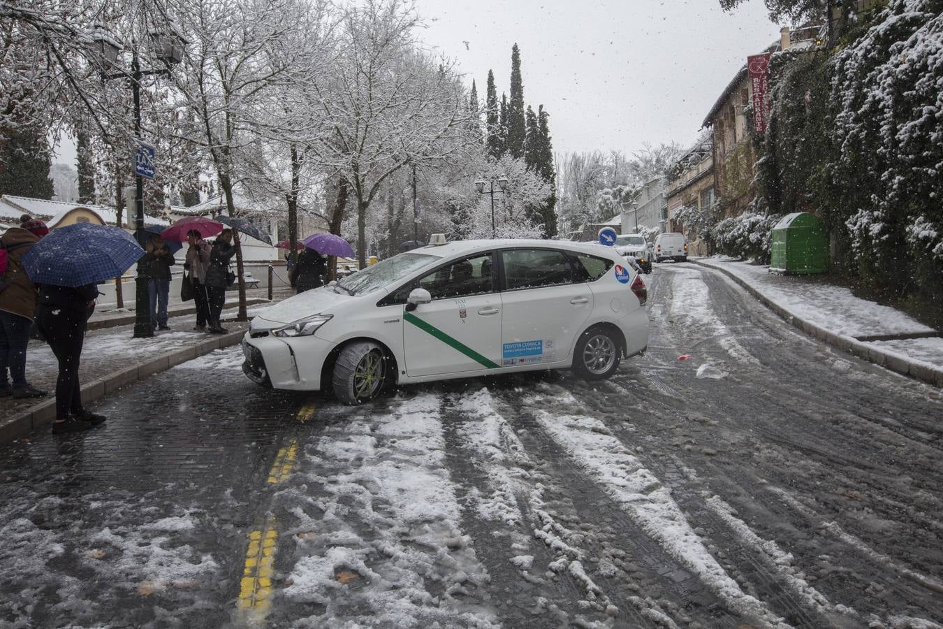 Granada lució de blanco el día de Reyes