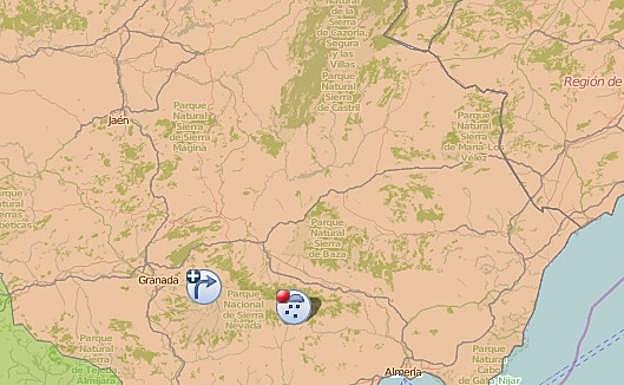 Cortada la A-395 en Monachil y la A-337 en La Calahorra; cadenas y prohibido camiones y buses en la A-4132 en Trevélez