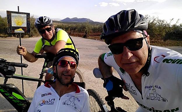 Jorge Abarca y su hermano antes de empezar su último reto