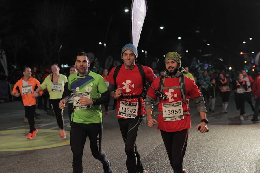  La XXXV edición de la Carrera Internacional Urbana Noche de San Antón volvió a contar con cerca de 10.000 corredores por las calles de la capital jienense